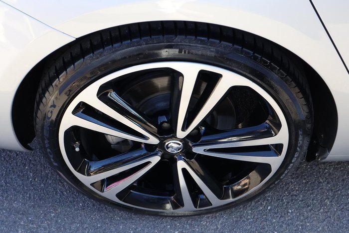 2018 Holden Calais V