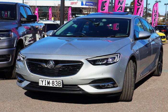 2018 Holden Calais V