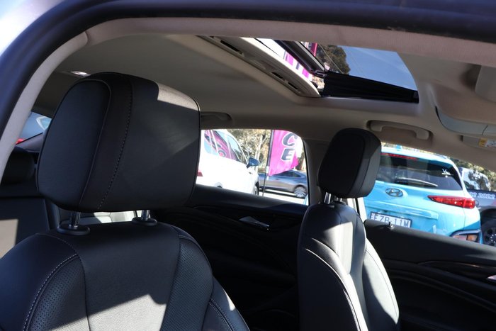 2018 Holden Calais V