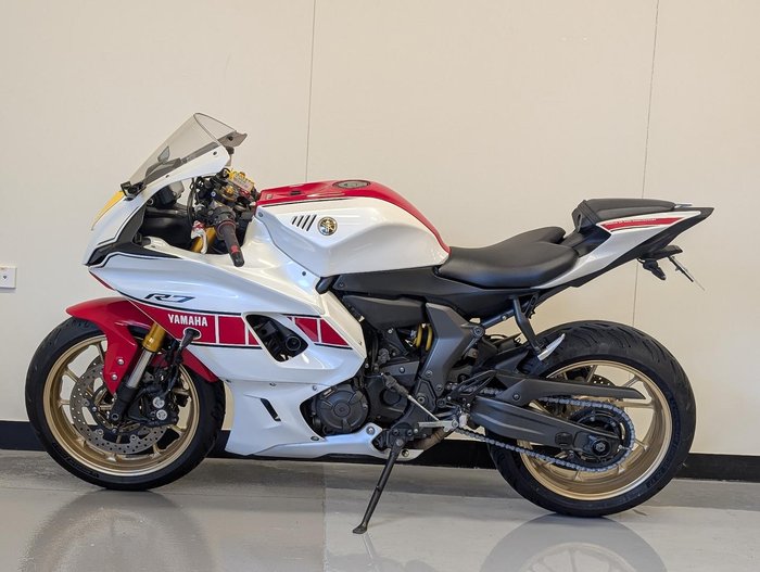2021 Yamaha YZF-R7 HO 60th Anniversary WGP YZF-R