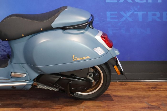 2025 VESPA GTV 300 Blue