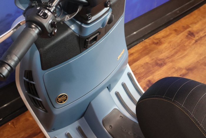 2025 VESPA GTV 300 Blue