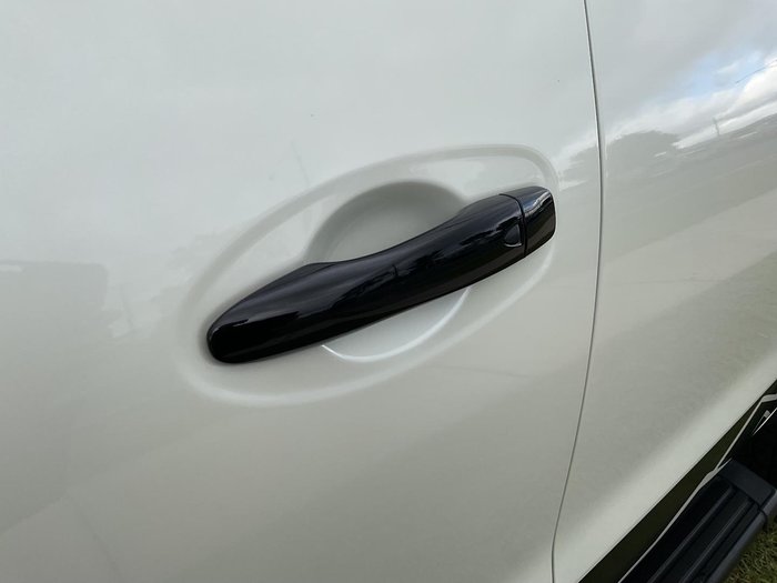 2023 Nissan Navara PRO-4X