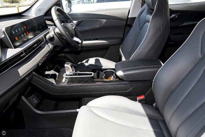 2026 Chery Tiggo 4 Hybrid Ultimate MY26 Space Black