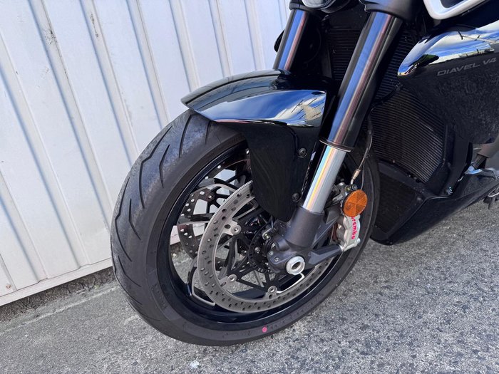 2024 Ducati Diavel V4 Diavel Black