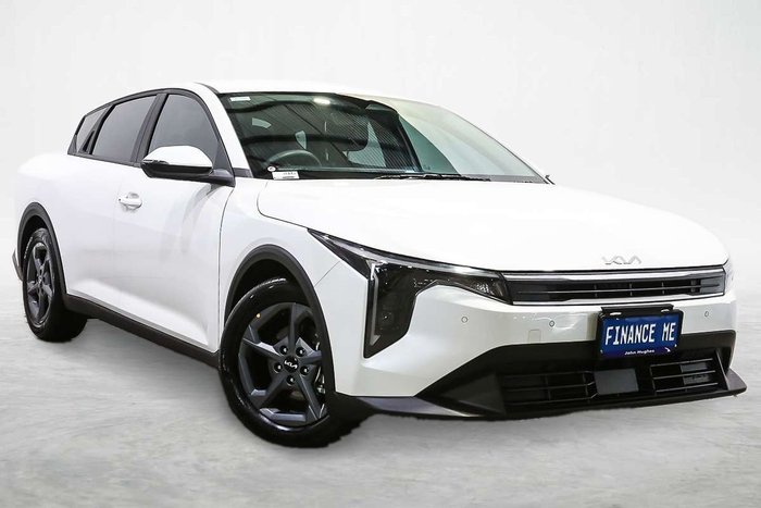 2024 Kia K4 S