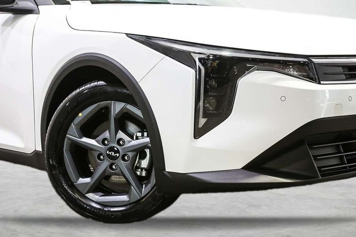 2024 Kia K4 S