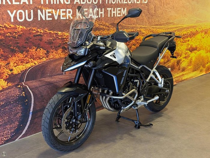 2026 Triumph Tiger 900 Alpine Edition Tiger White