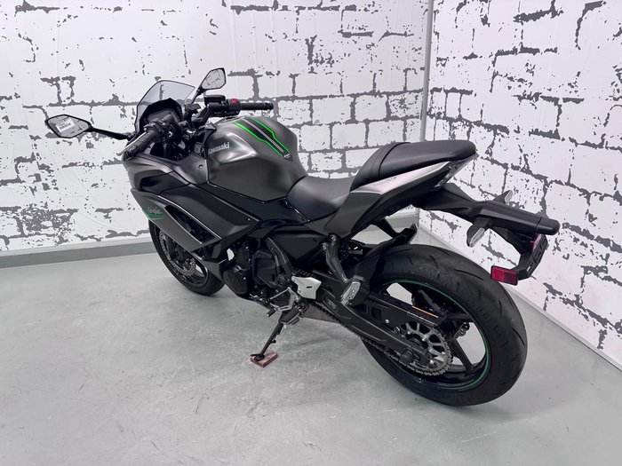 2024 Kawasaki Ninja 650L (LAMS) ABS Ninja Grey