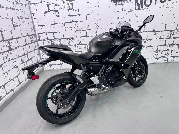 2024 Kawasaki Ninja 650L (LAMS) ABS Ninja Grey