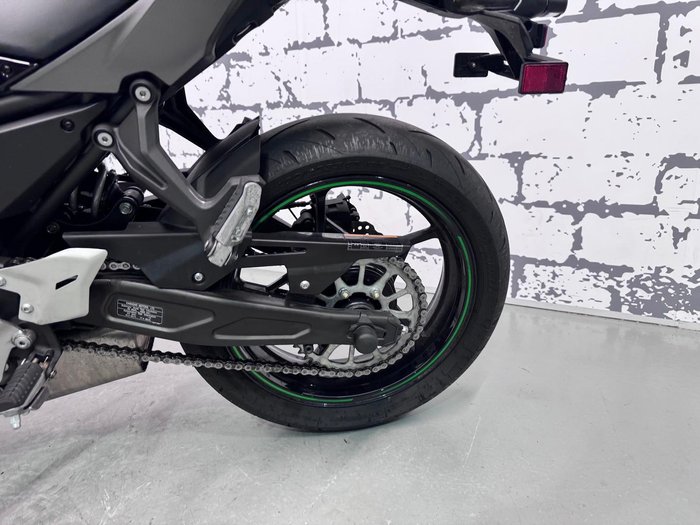 2024 Kawasaki Ninja 650L (LAMS) ABS Ninja Grey