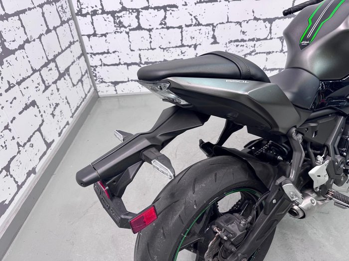2024 Kawasaki Ninja 650L (LAMS) ABS Ninja Grey