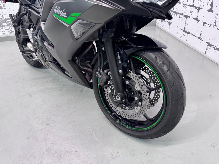 2024 Kawasaki Ninja 650L (LAMS) ABS Ninja Grey