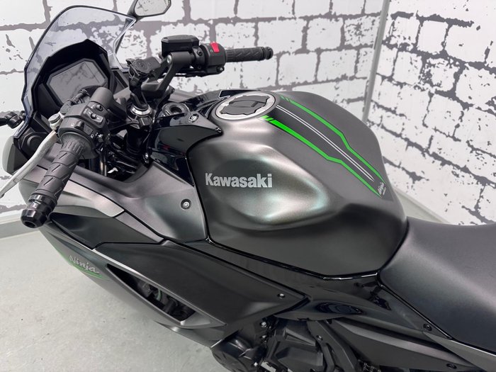 2024 Kawasaki Ninja 650L (LAMS) ABS Ninja Grey