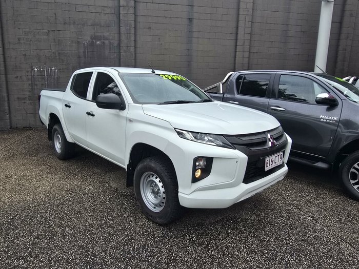 2021 Mitsubishi Triton GLX