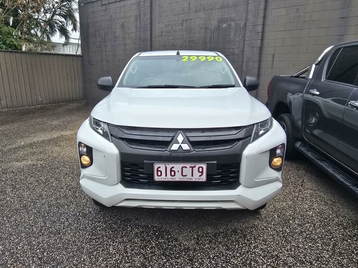 2021 Mitsubishi Triton GLX