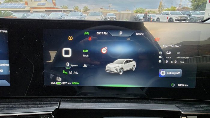 2025 Chery E5 Ultimate MY25.5 Saturn Silver
