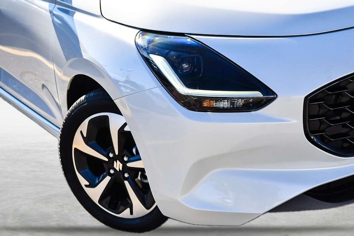 2025 Suzuki Swift Hybrid GLX