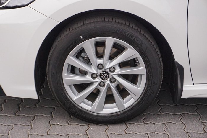 2022 Toyota Camry Ascent Sport