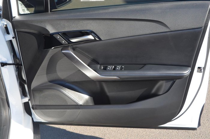 2024 MG MG4 Excite 51