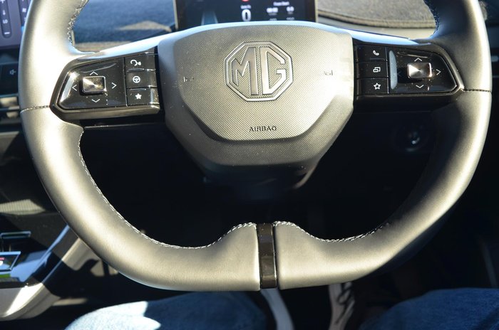 2024 MG MG4 Excite 51