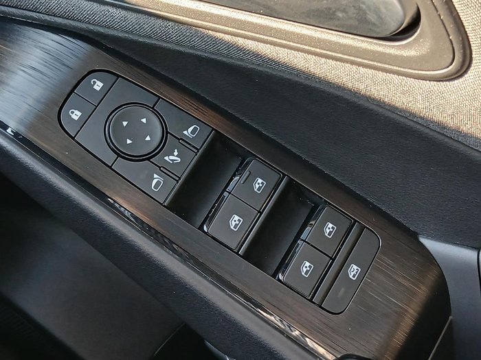2025 Nissan QASHQAI ST-L