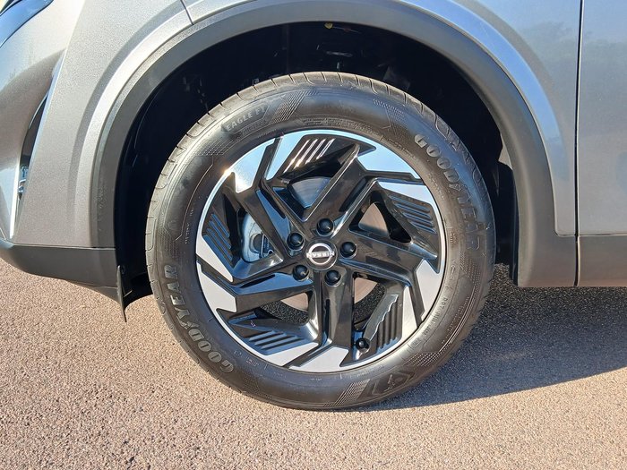 2025 Nissan QASHQAI ST-L