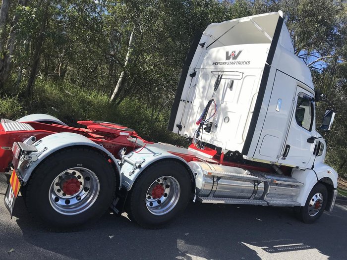 2025 Western Star 48X