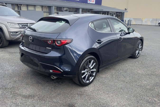 2024 MAZDA MAZDA3 G20 EVOLVE