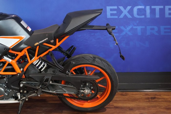 2016 Ktm RC 390 Black