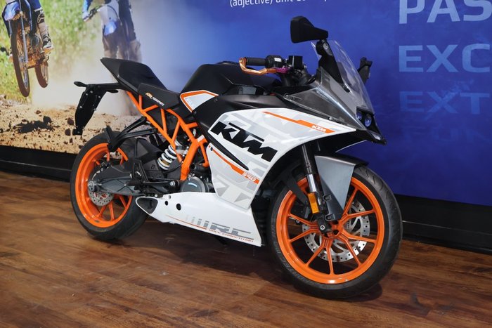 2016 Ktm RC 390 Black