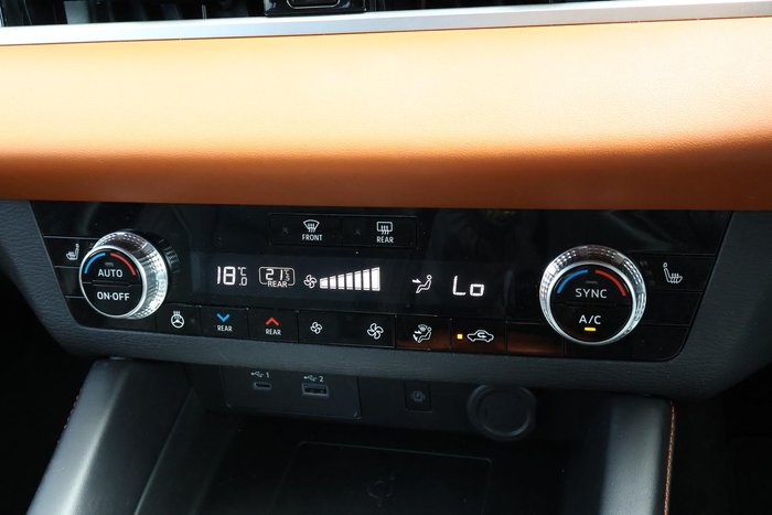 2024 Mitsubishi Outlander Exceed Tourer