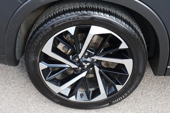 2024 Mitsubishi Outlander Exceed Tourer