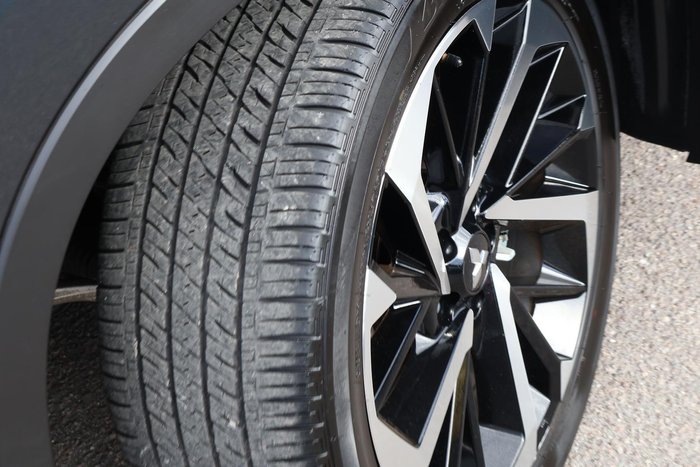 2024 Mitsubishi Outlander Exceed Tourer
