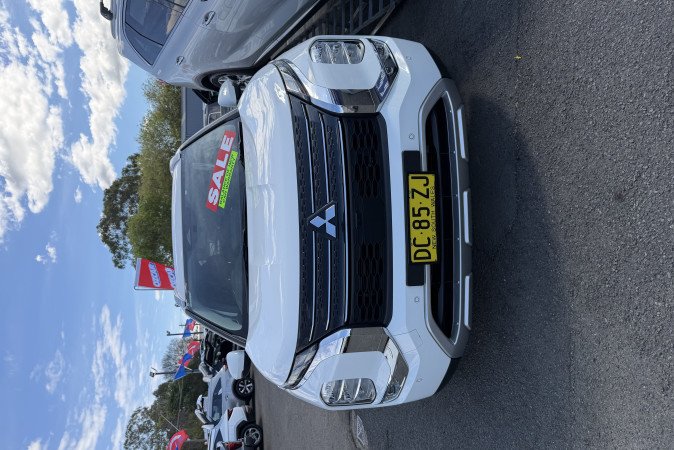 2022 MITSUBISHI OUTLANDER