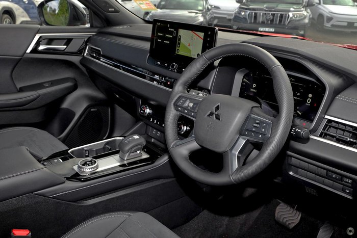 2026 Mitsubishi Outlander Black Edition ZM MY26 Red Diamond