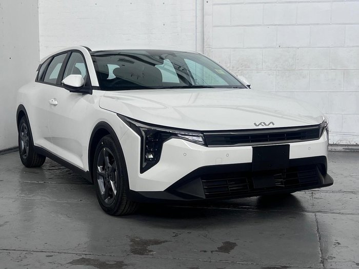 2026 Kia K4