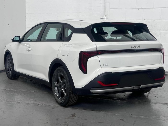 2026 Kia K4 S
