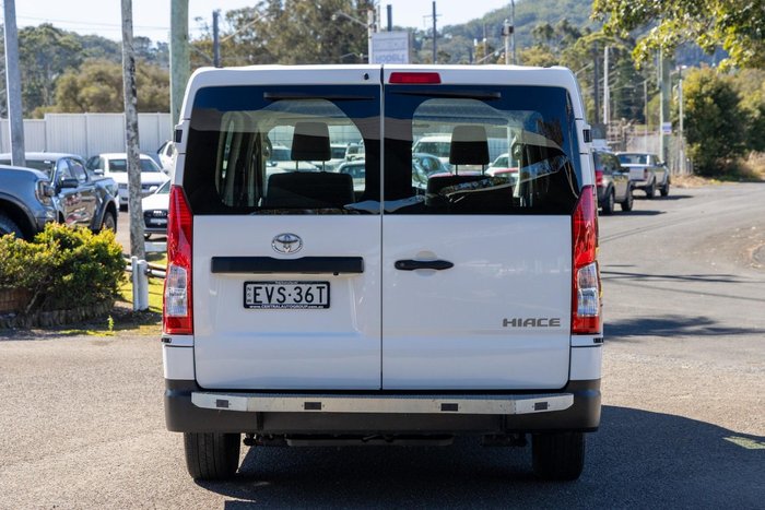 2022 Toyota Hiace