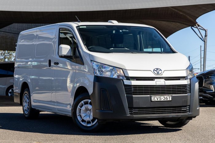 2022 Toyota Hiace GDH300R
