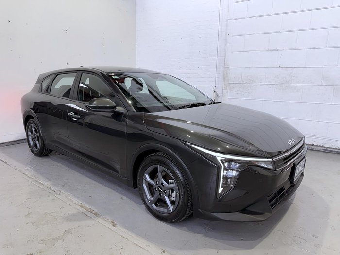 2026 Kia K4