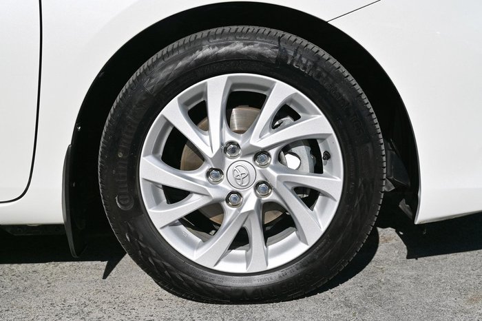 2017 Toyota Corolla Ascent Sport ZRE182R Crystal Pearl