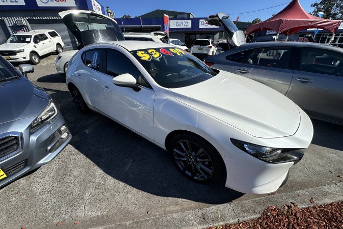 2024 MAZDA MAZDA3 G20 EVOLVE