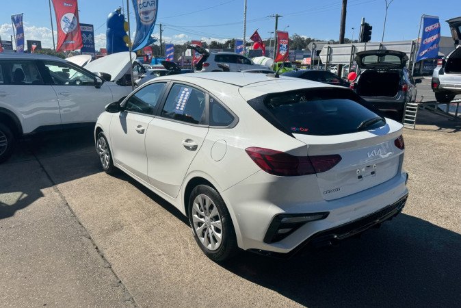 2024 KIA CERATO S SAFETY PACK