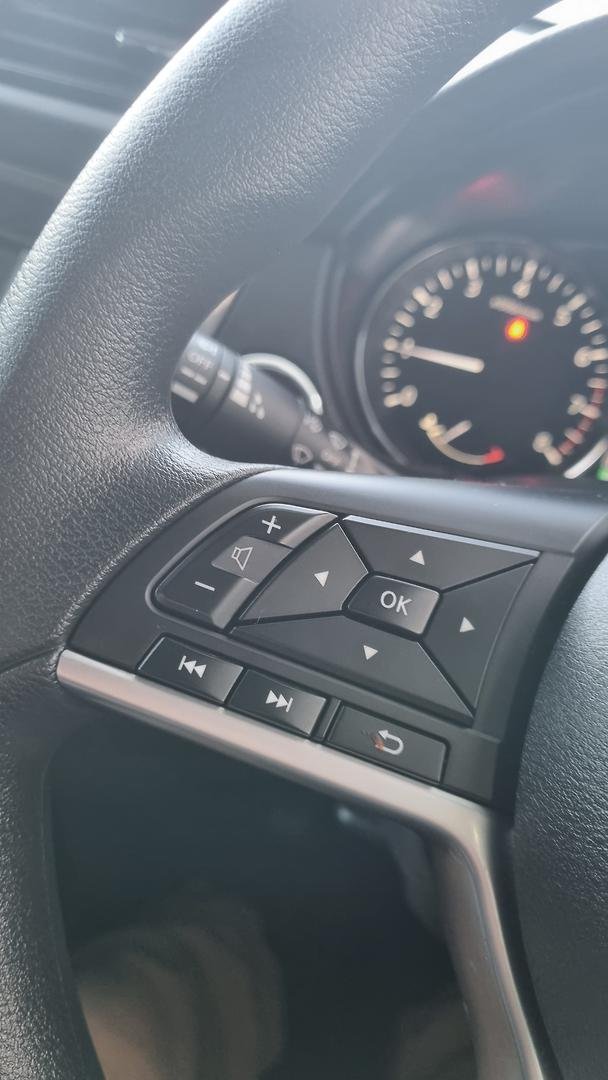 2021 Nissan X-TRAIL ST