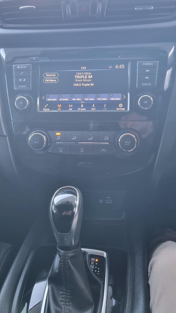 2021 Nissan X-TRAIL ST