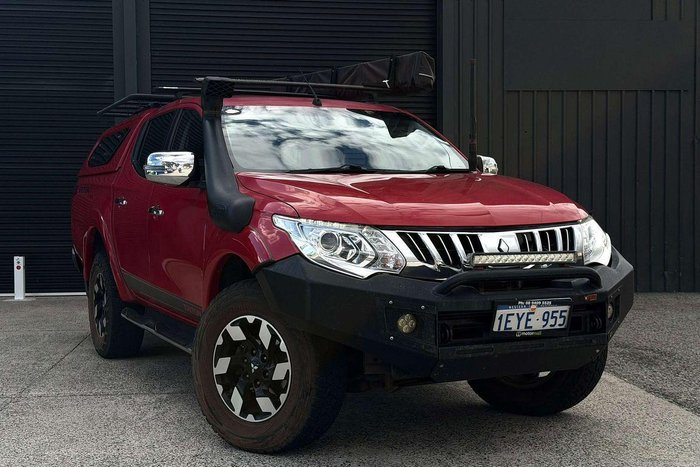 2015 Mitsubishi Triton