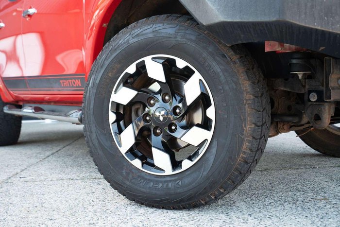 2015 Mitsubishi Triton