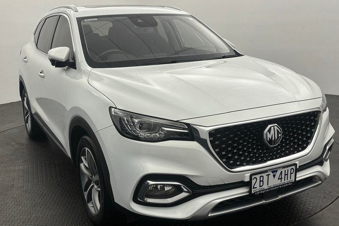 2022 MG HS
