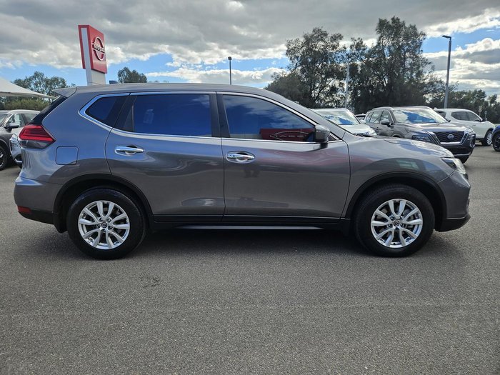 2019 Nissan X-TRAIL ST
